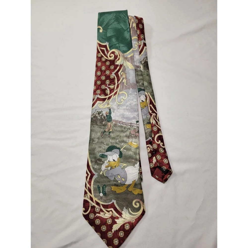 Mickey Unlimited Disney Donald Duck Golf Scene Silk Necktie Burgundy Green Gold